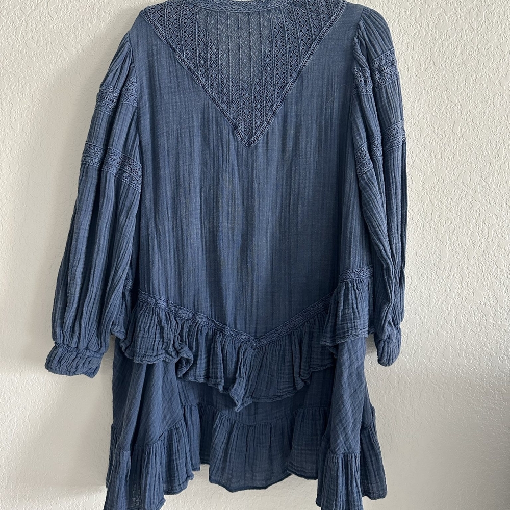 Blue Ruffled Long Sleeve Dress - Picture 8 of 9